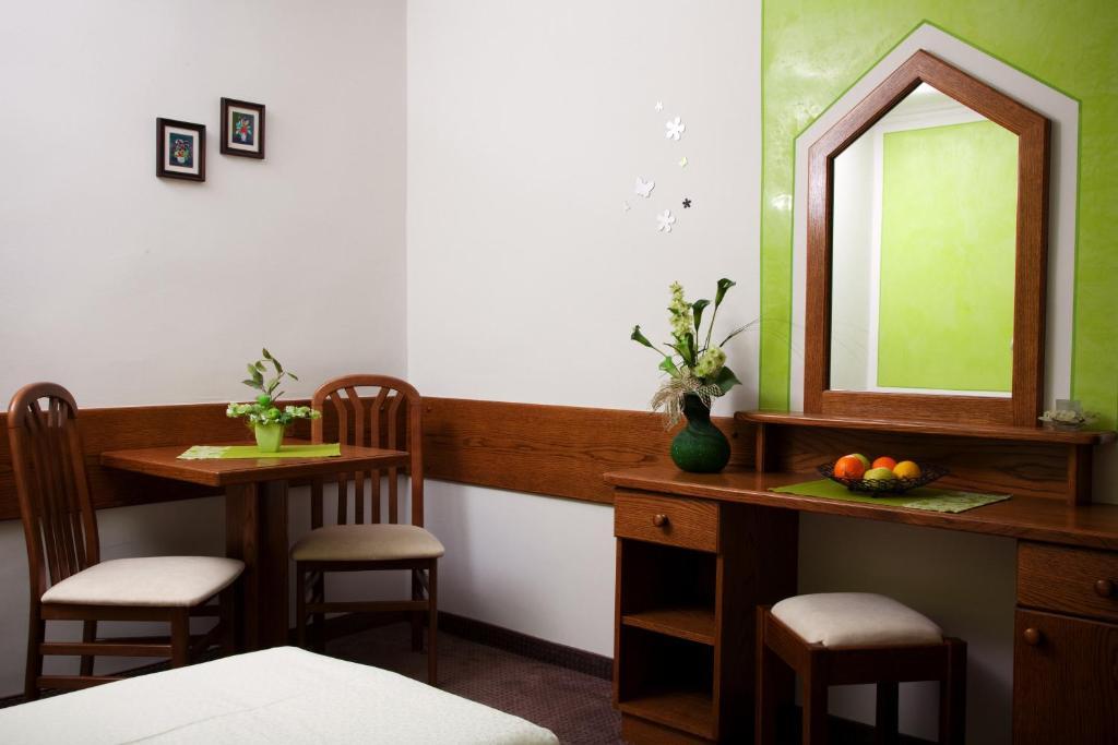 Gaestehaus Stroitz โดรโบลัค อัม ฟาเคอร์เซ ห้อง รูปภาพ